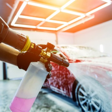 Lavagem de carro de passeio